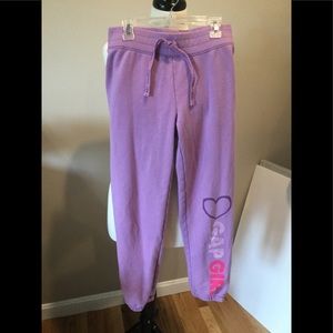 🌷Gap purple joggers with logo on leg